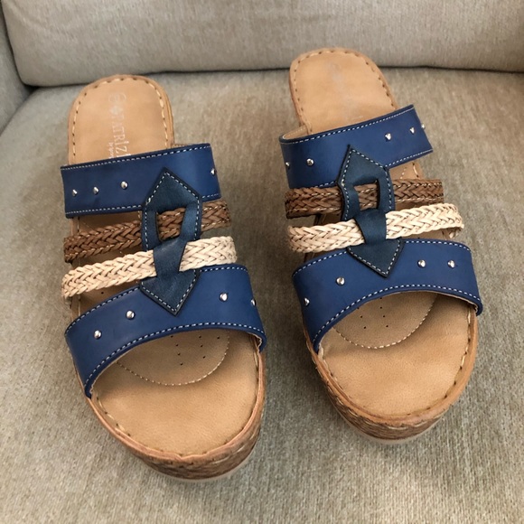 Patrizia Shoes - Woman’s Patrizia shoes by spring step